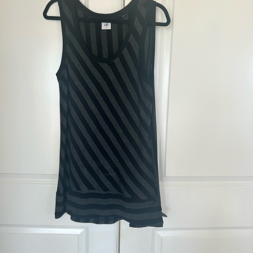 CAbi TOP. BLACK/Gray. EUC